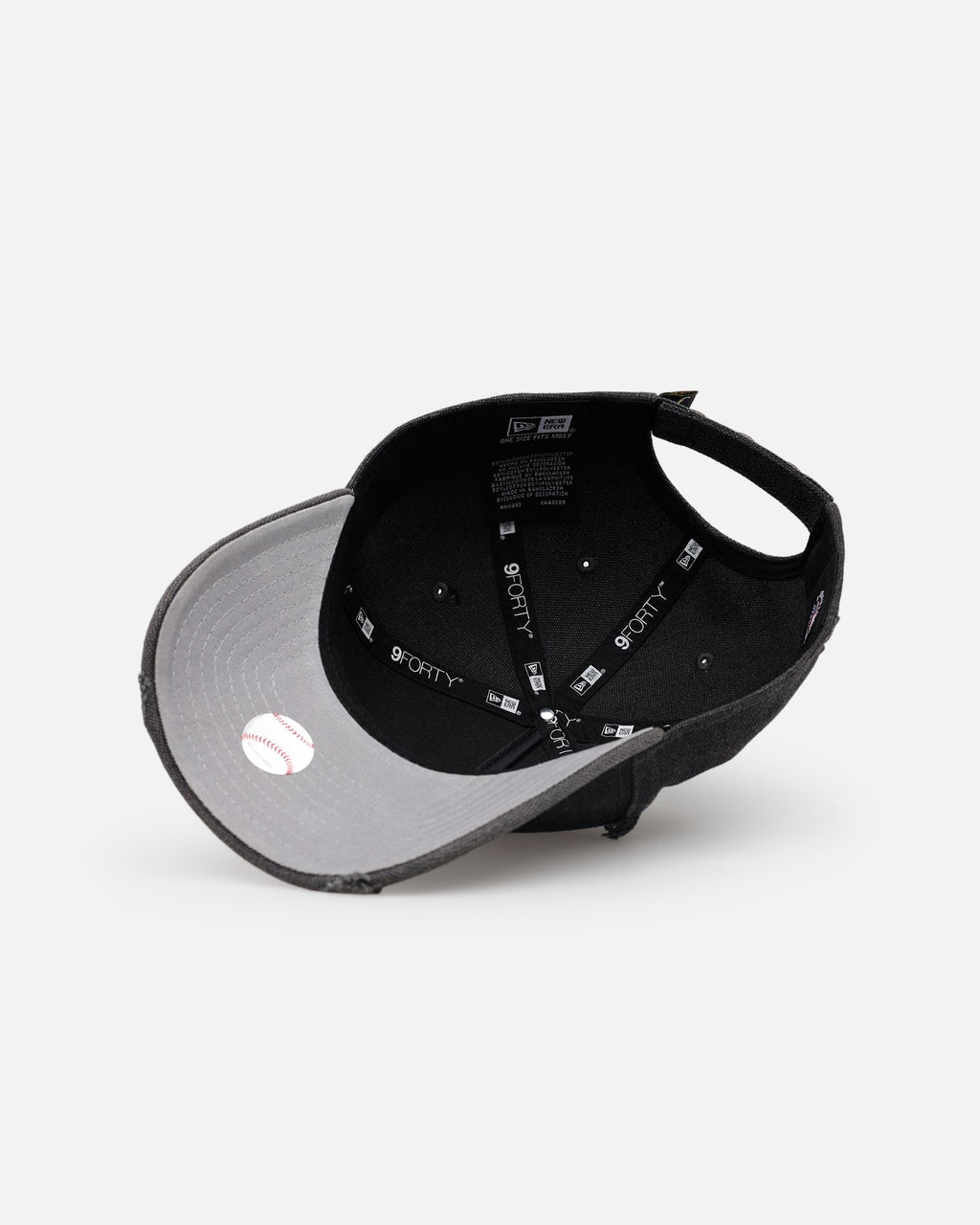 New Era Atlanta Braves 'Patent Leather' 9FORTY A-Frame Strapback Washed Black