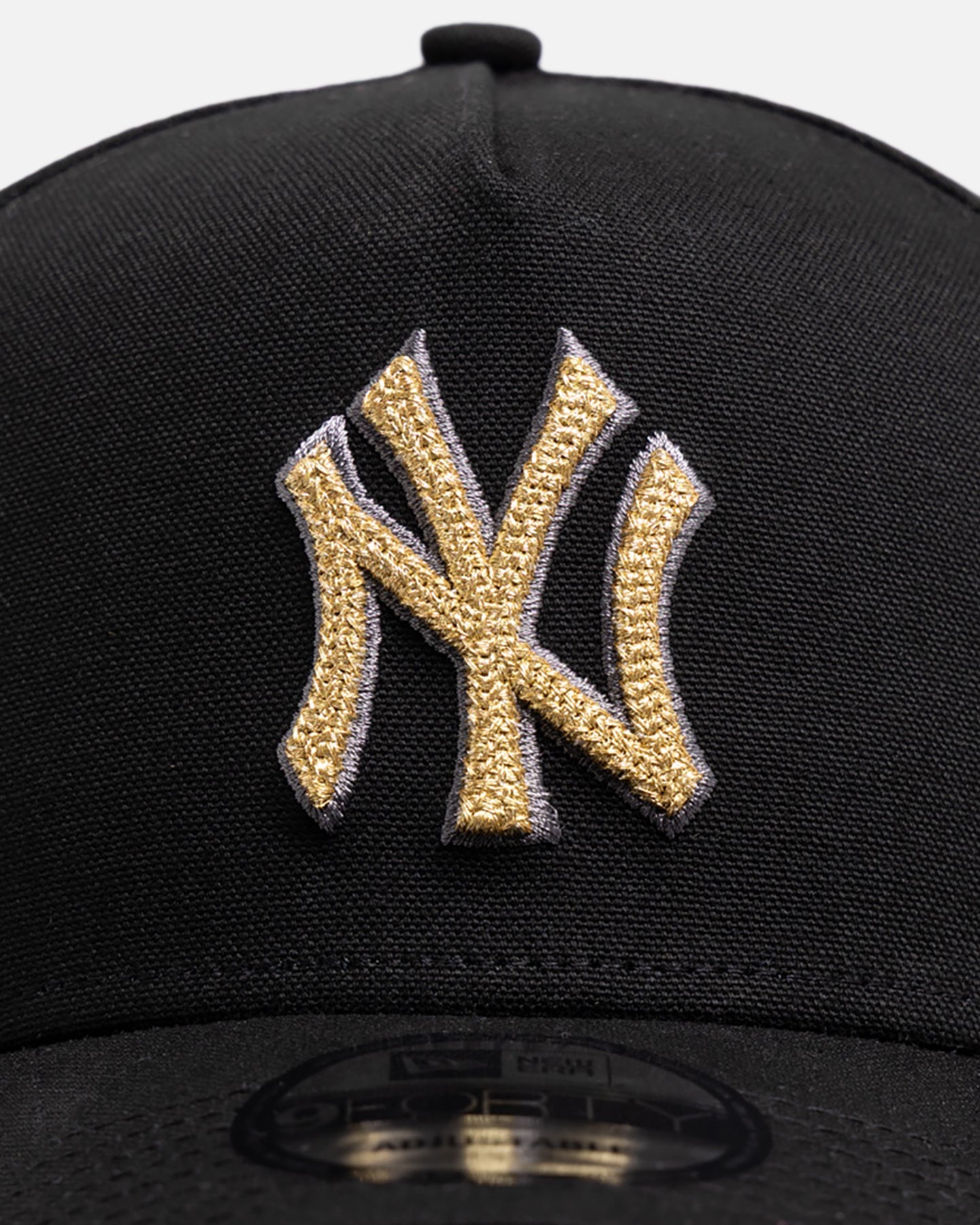 New Era New York Yankees 'Canvas Chainstitch Project X' 9FORTY A-Frame Snapback Black/Gold