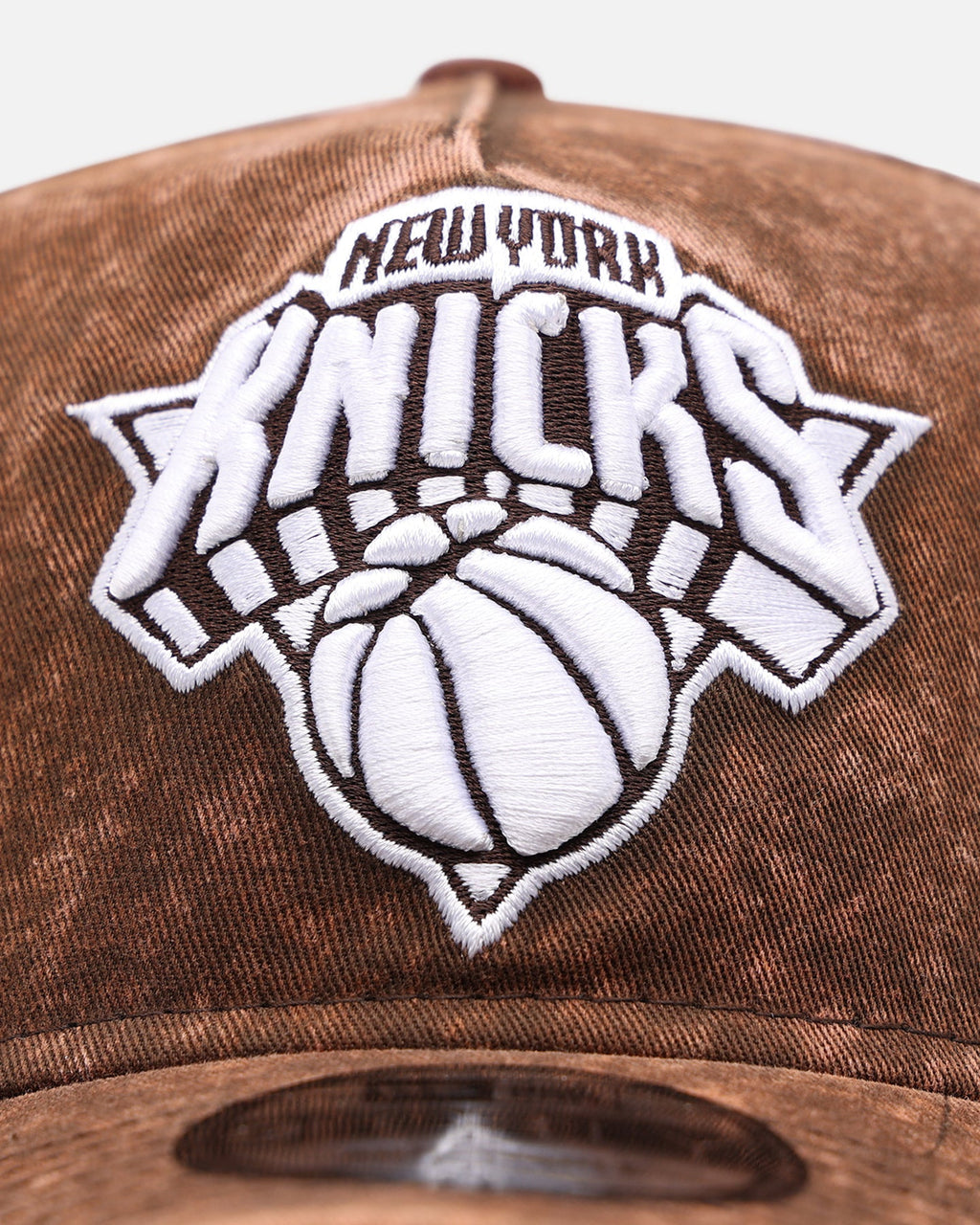 New Era New York Knicks 'Washed Walnut' 9FORTY A-Frame Snapback Walnut