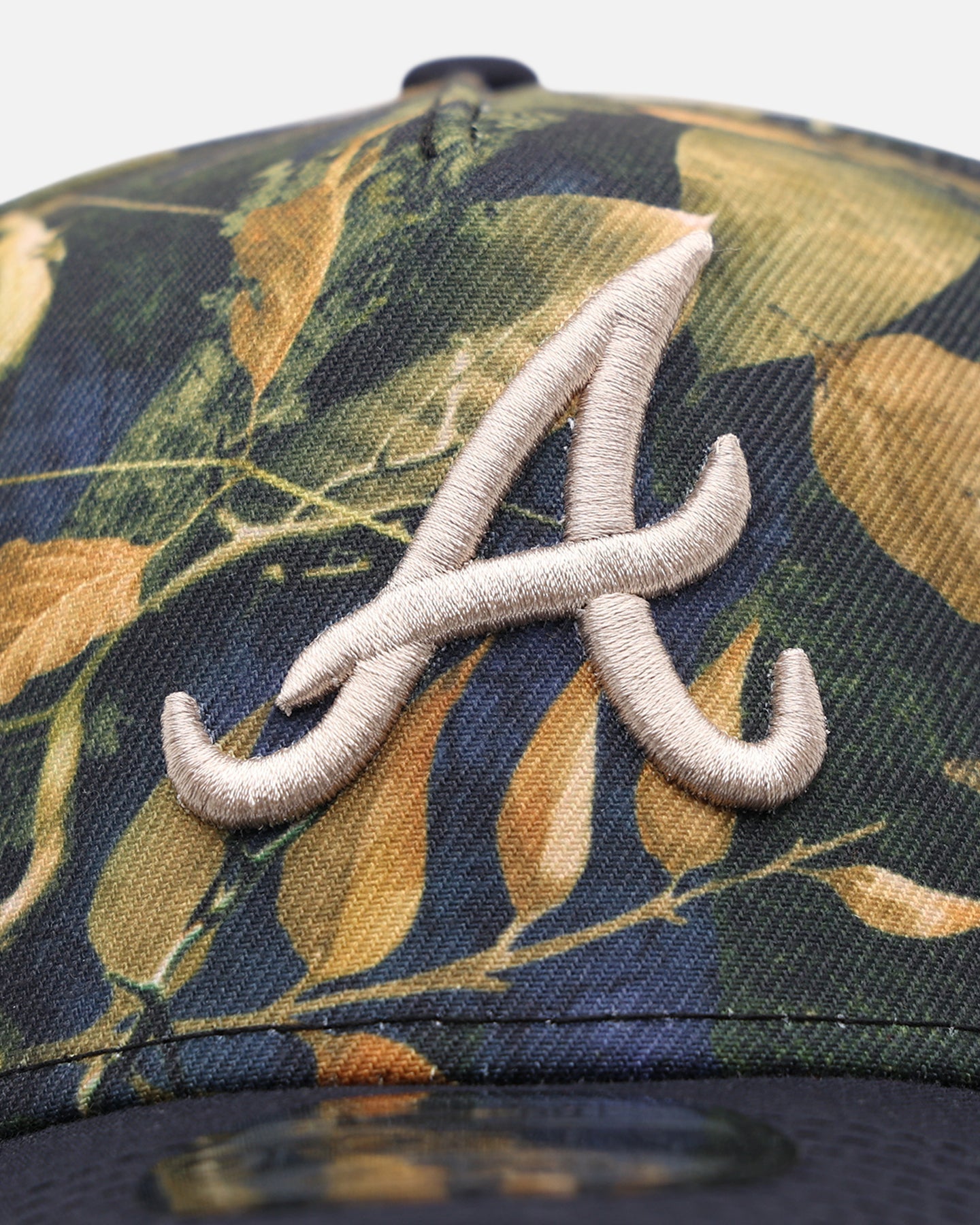 New Era Atlanta Braves 'Forest Camo' 9FORTY A-Frame Snapback Forest Camo