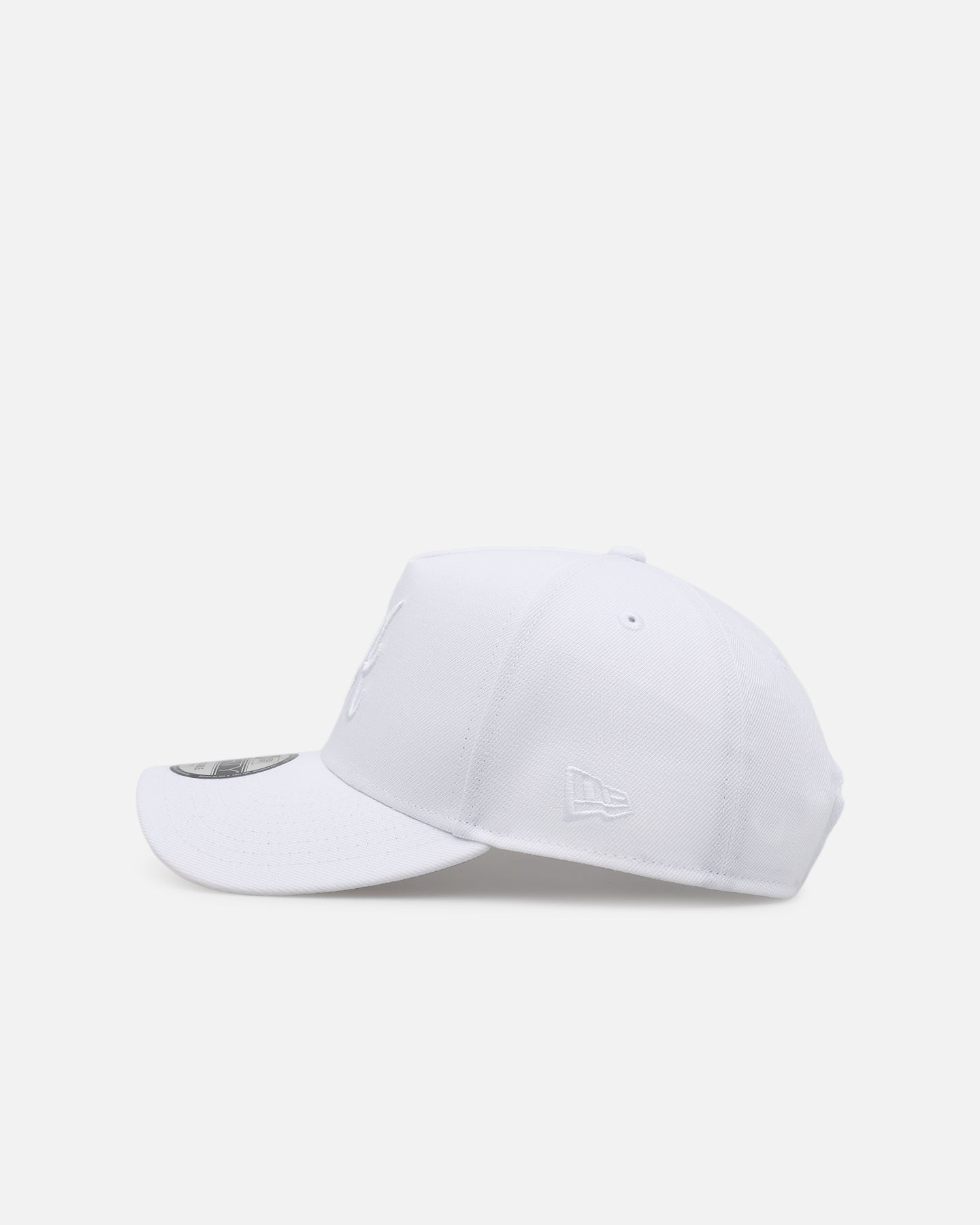 New Era Atlanta Braves 'Easy White' 9FORTY A-Frame Snapback White/White