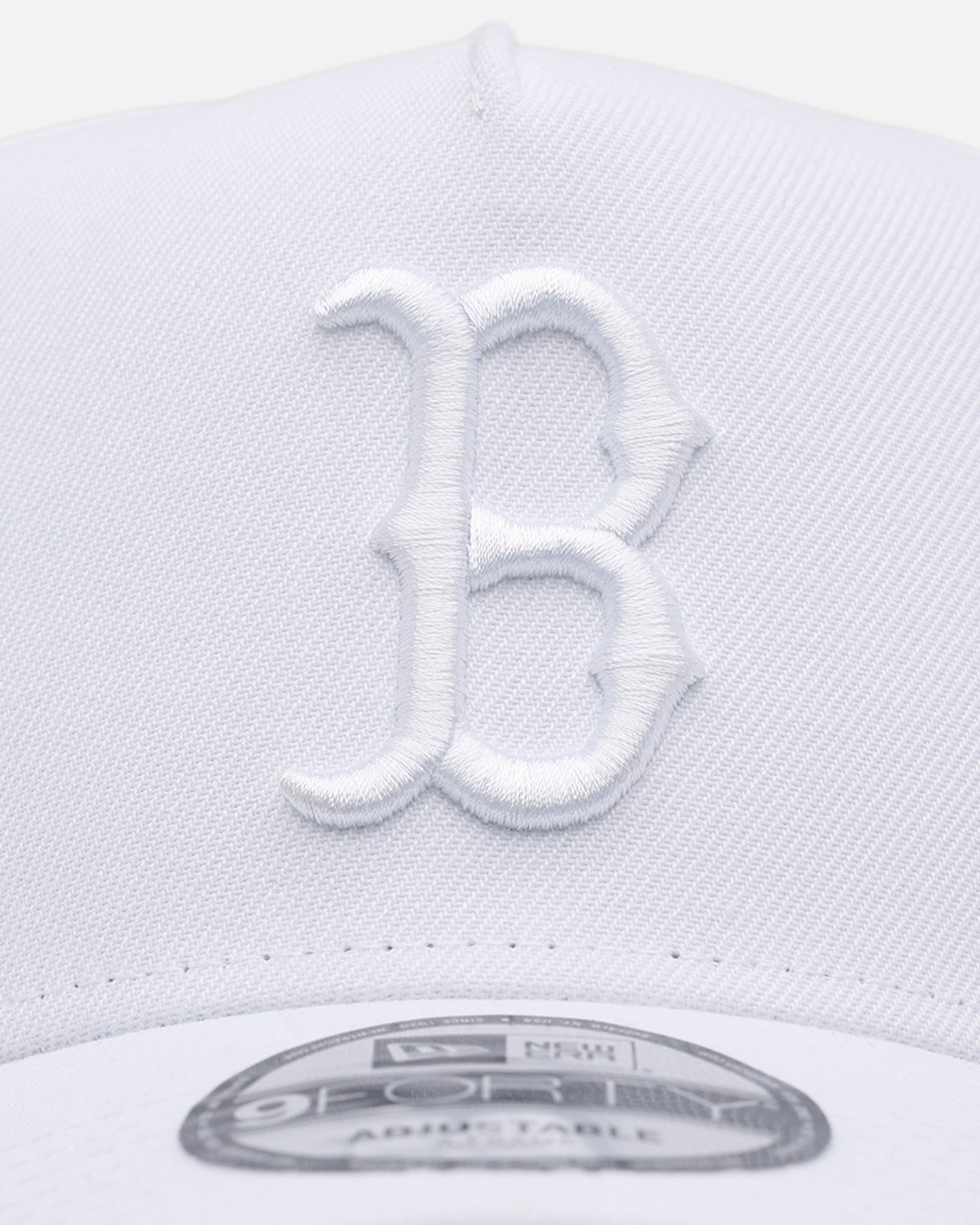New Era Boston Red Sox 'Easy White' 9FORTY A-Frame Snapback White/White