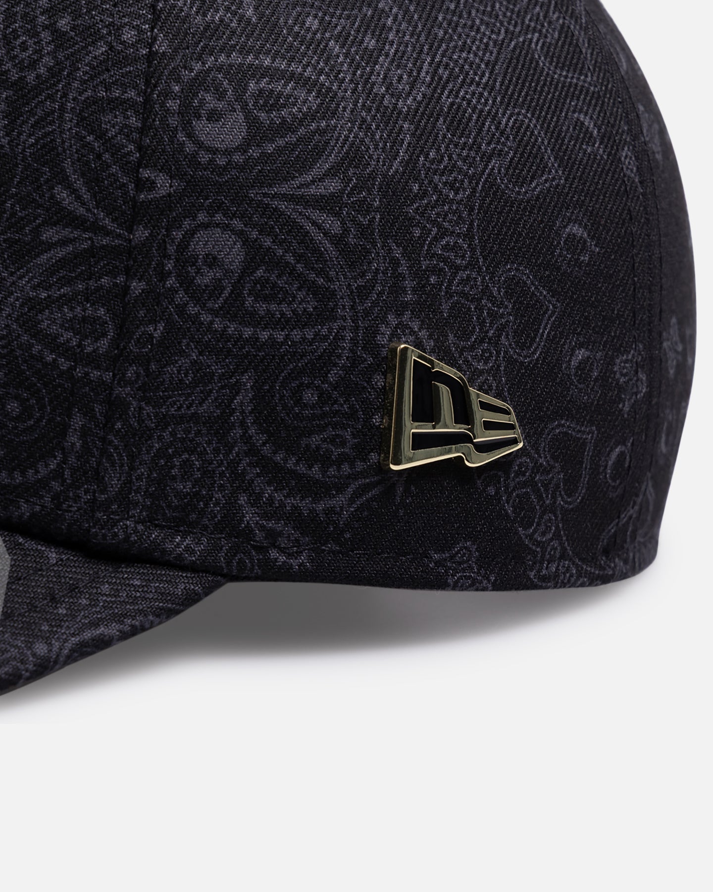 New Era Las Vegas Raiders 'Black Tonal' 9FORTY A-Frame Snapback Black