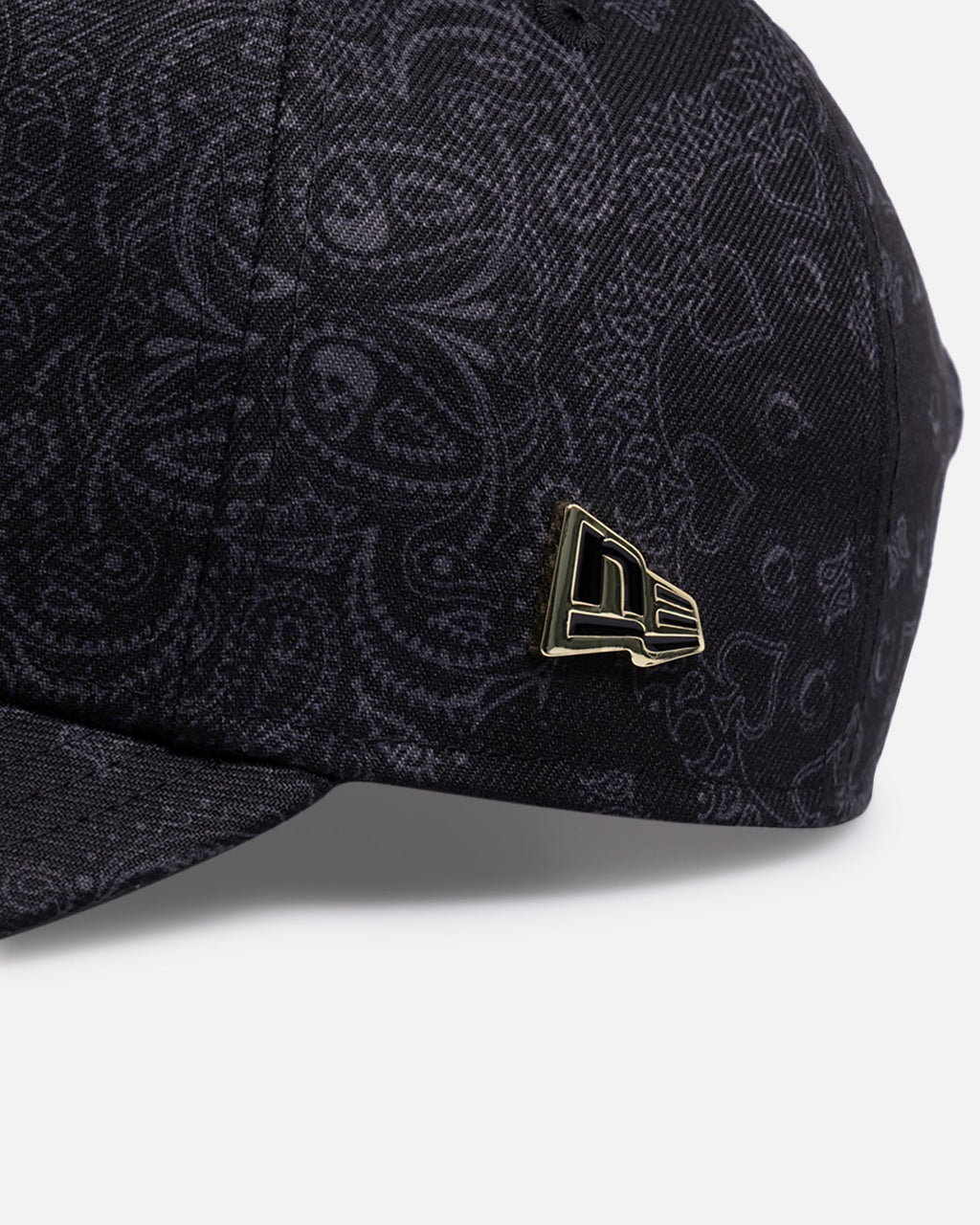 New Era New York Yankees 'Black Tonal' 9FORTY A-Frame Snapback Black