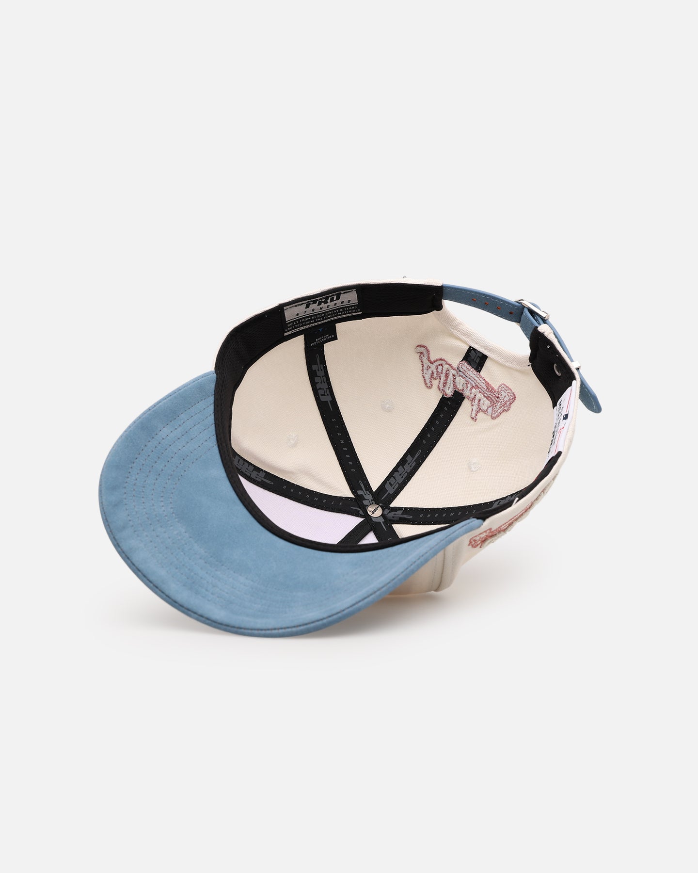 Pro Standard Atlanta Braves 'Tapestry' Pinch Front Strapback Natural
