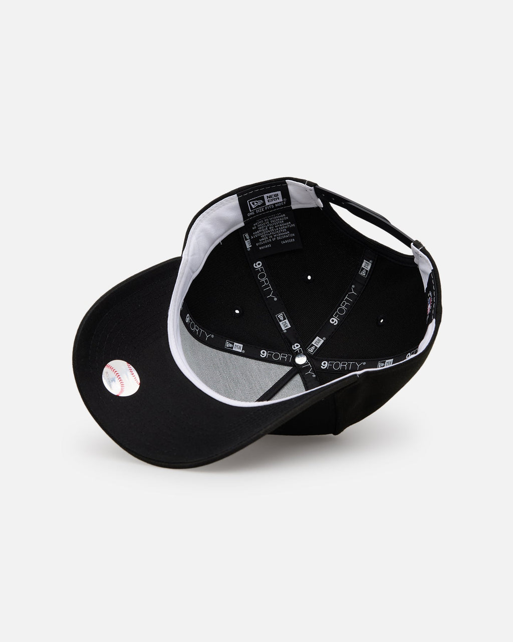 New Era New York Yankees 'Easy Black and White' 9FORTY A-Frame Snapback Black/White