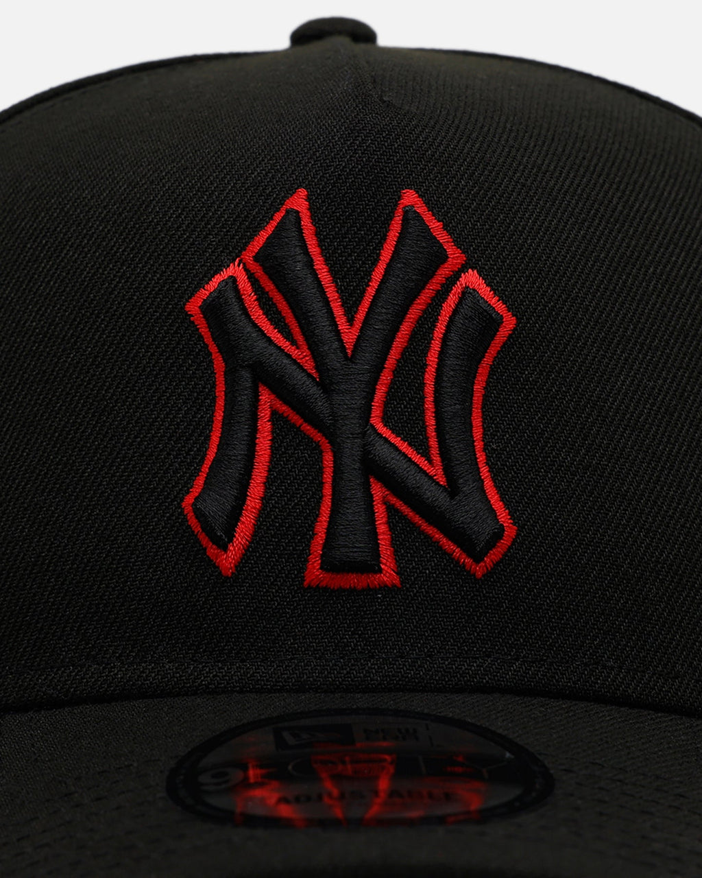 New Era New York Yankees 'Easy Black And Scarlet' 9FORTY A-Frame Snapback Black/Scarlet