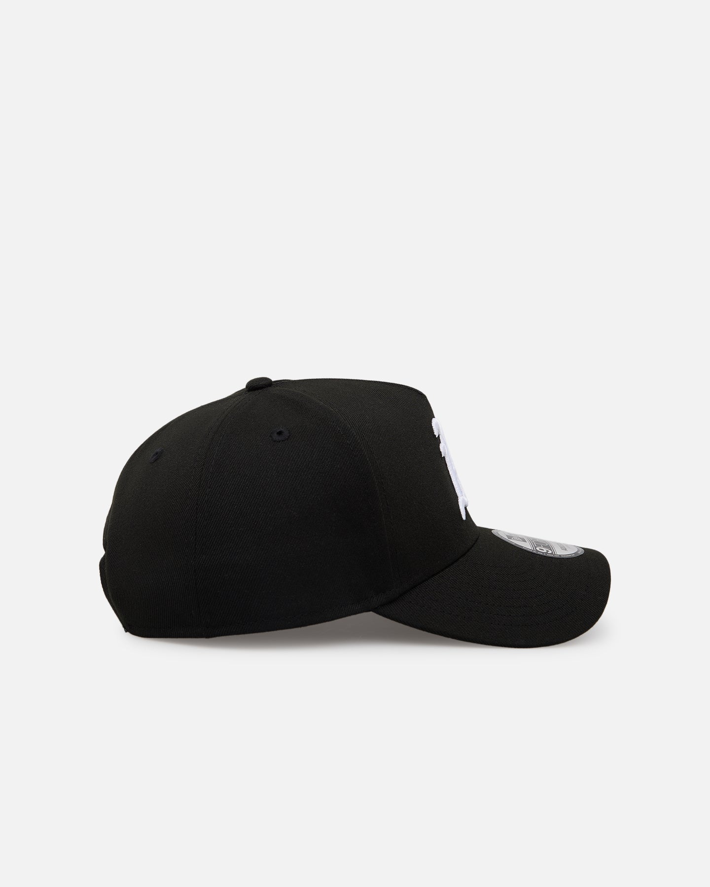 New Era Oakland Athletics 'Easy Black and White' 9FORTY A-Frame Snapback Black/White
