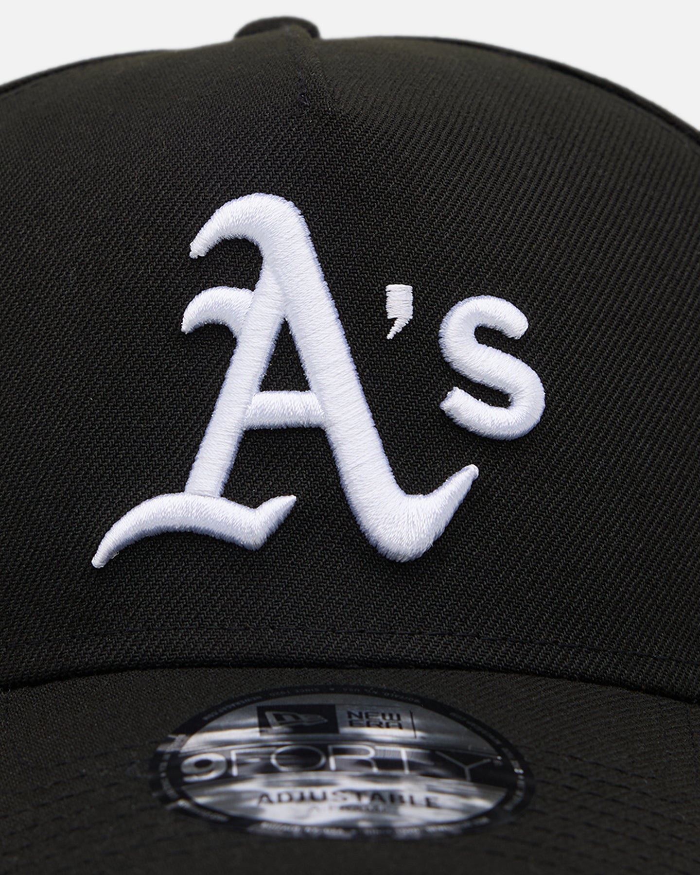 New Era Oakland Athletics 'Easy Black and White' 9FORTY A-Frame Snapback Black/White