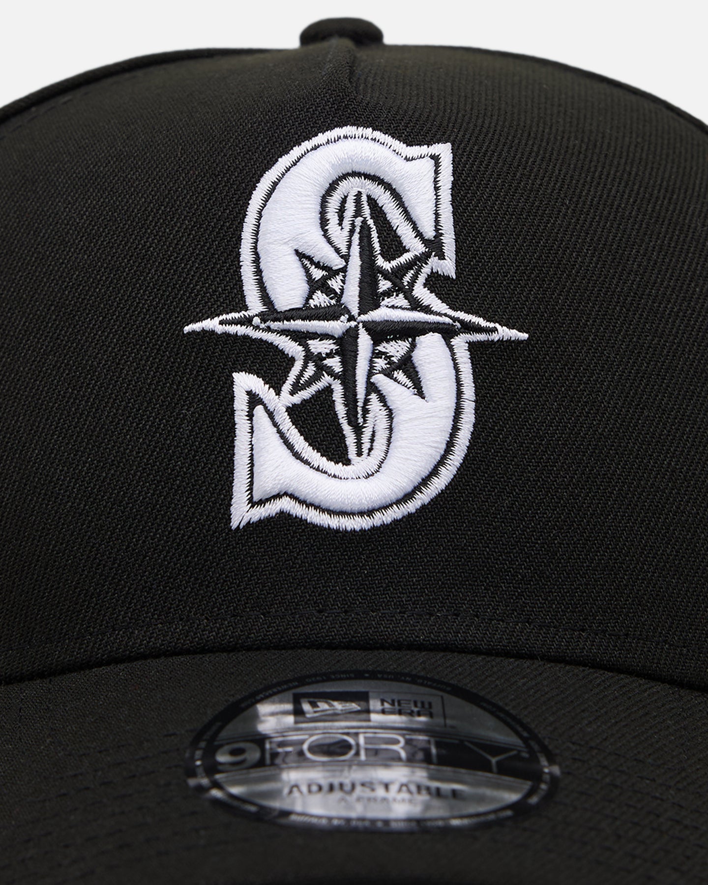 New Era Seattle Mariners 'Easy Black and White' 9FORTY A-Frame Snapback Black/White