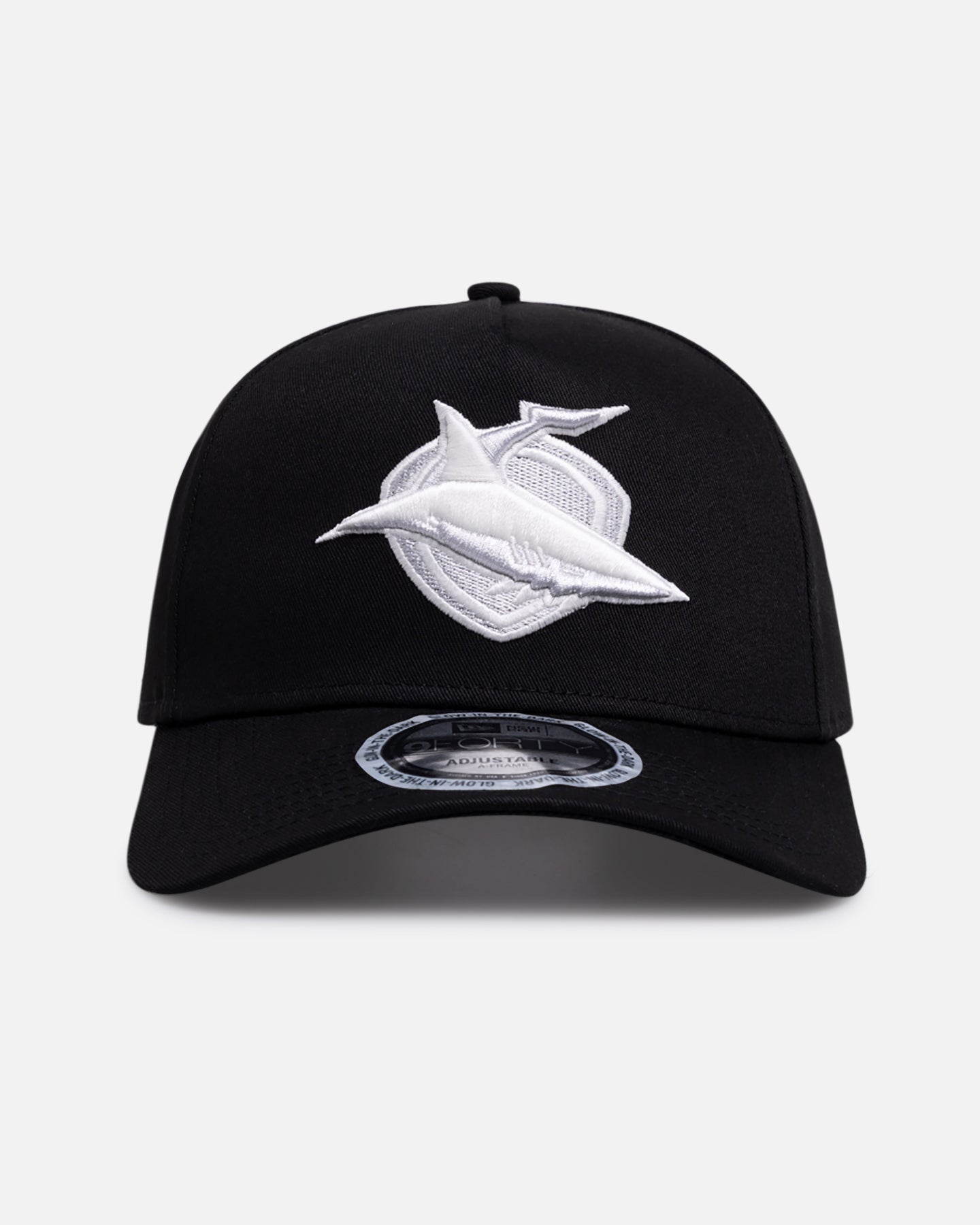 New Era Cronulla-Sutherland Sharks 'NRL Glow In The Dark' 9FORTY A-Frame Snapback Black