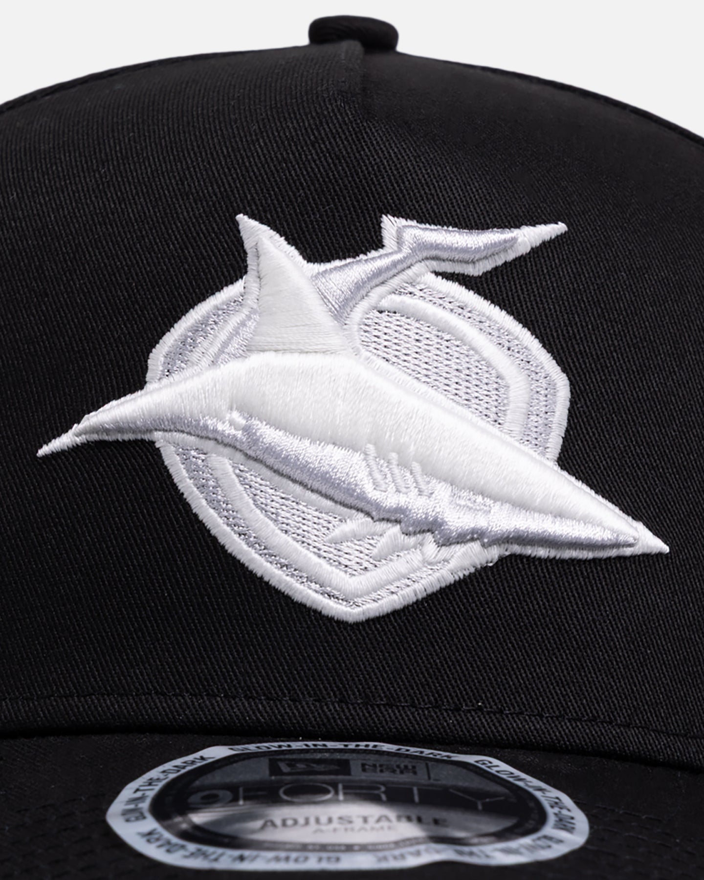 New Era Cronulla-Sutherland Sharks 'NRL Glow In The Dark' 9FORTY A-Frame Snapback Black
