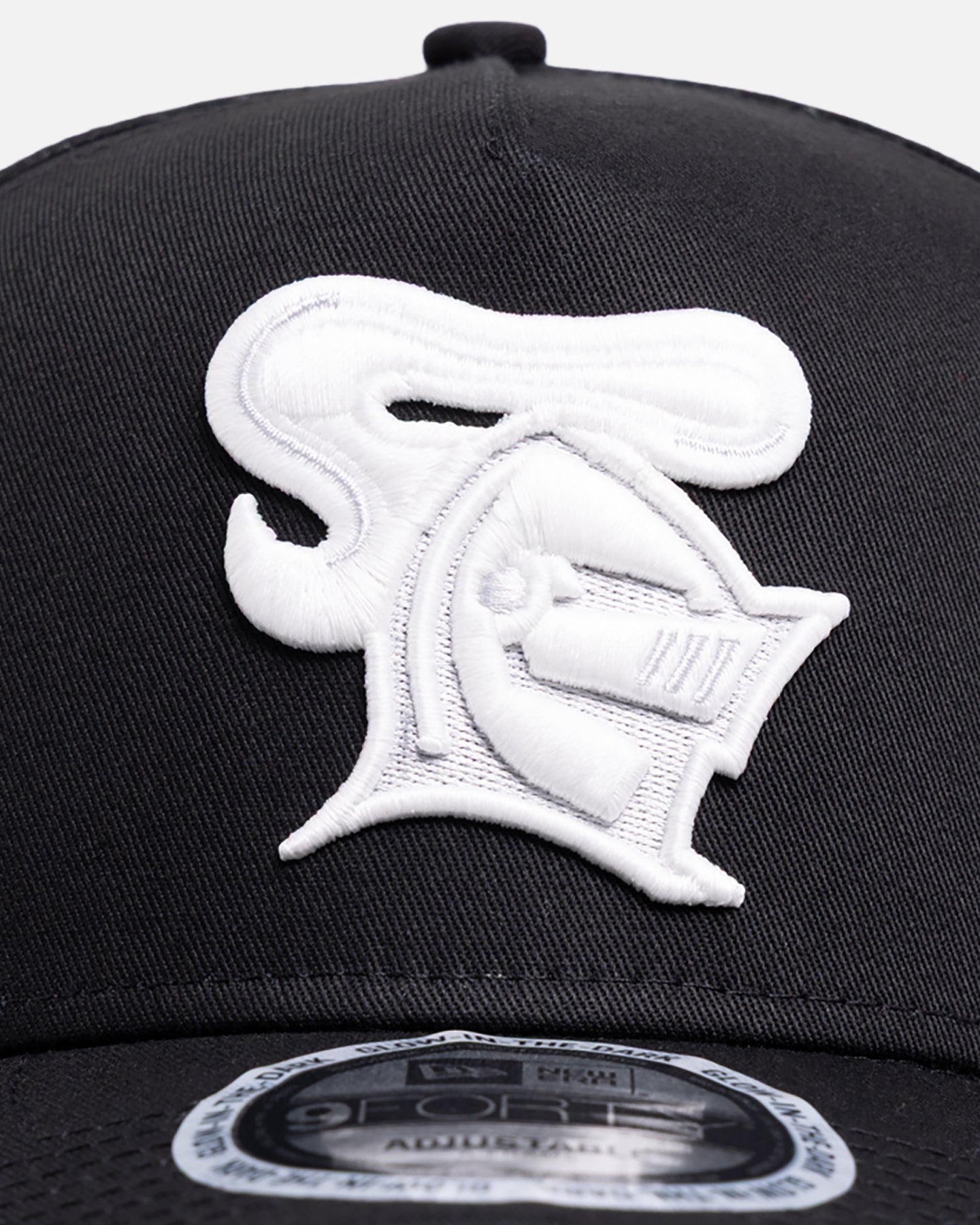 New Era Newcastle Knights 'NRL Glow In The Dark' 9FORTY A-Frame Snapback Black