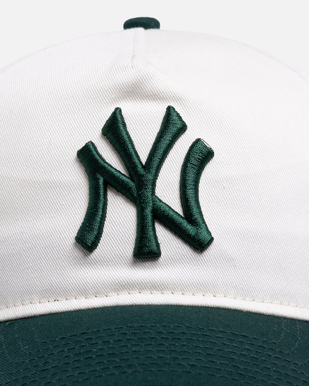 New Era New York Yankees 'Dark Green Chrome' 9FORTY A-Frame Snapback White/Green