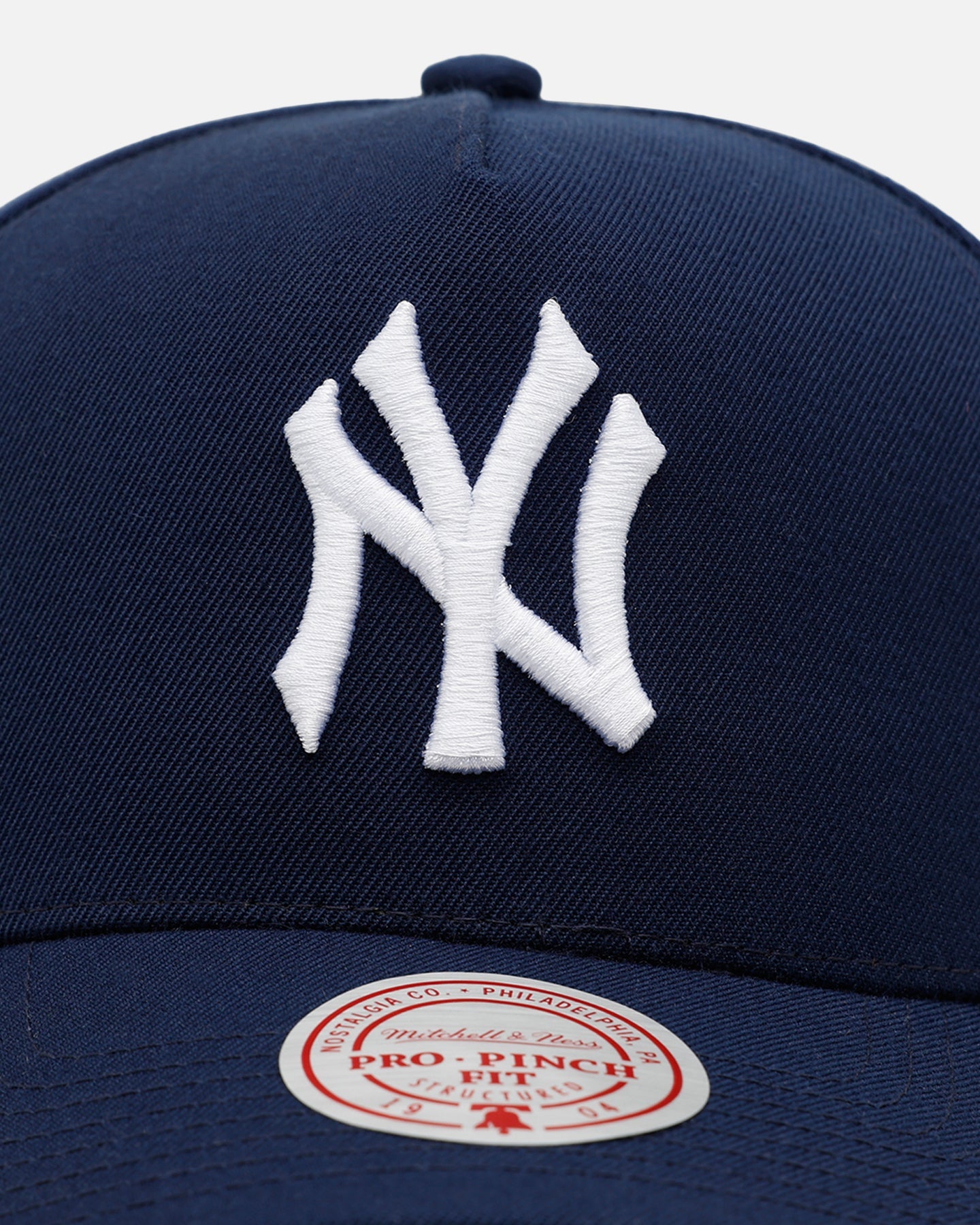 Mitchell & Ness New York Yankees 'Pink Side Patch' Pro Pinch Snapback Official Team Color