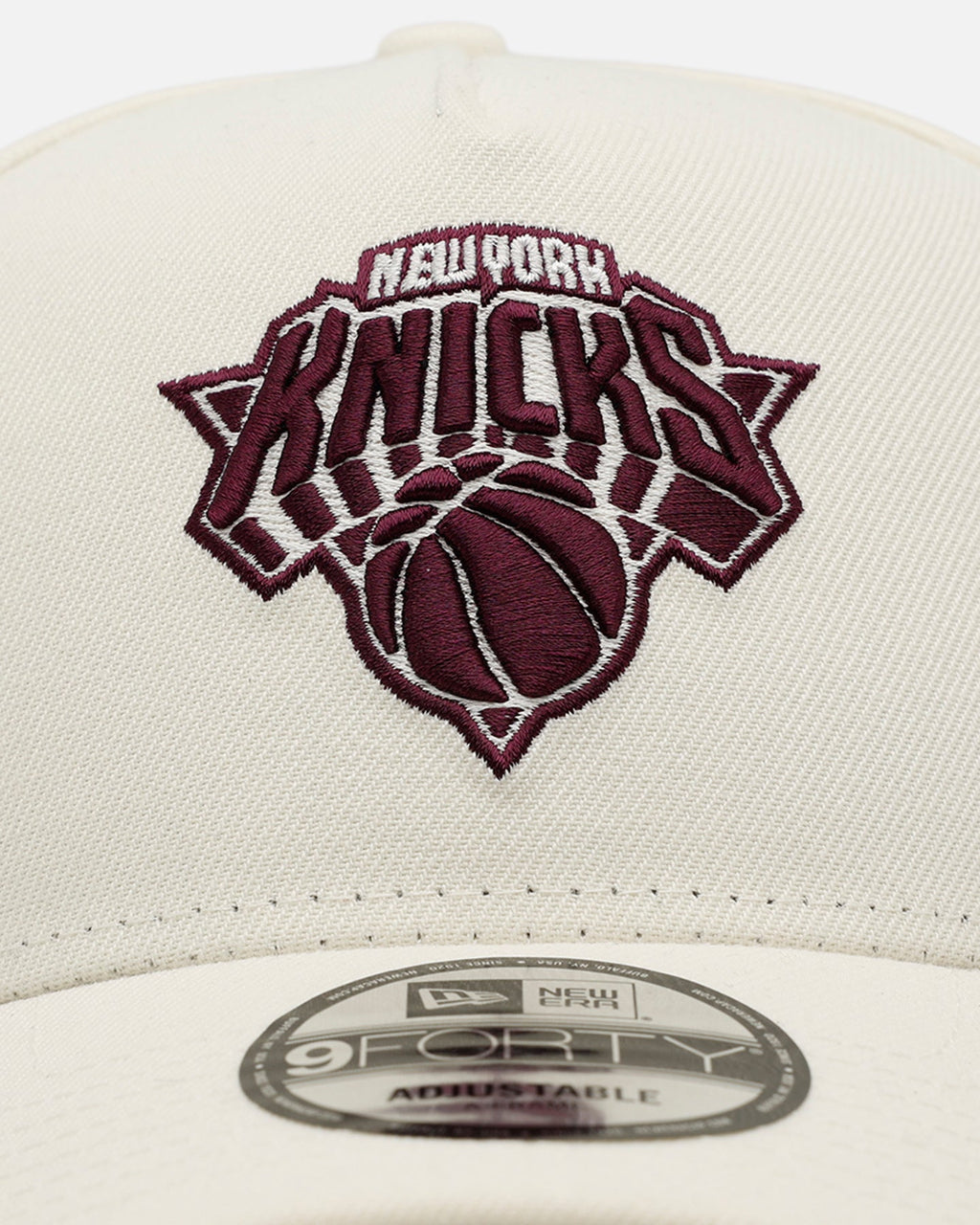 New Era New York Knicks 'Too Clean 2.0' 9FORTY A-Frame Snapback Chrome/Maroon