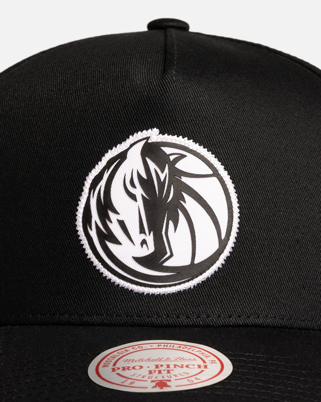Mitchell & Ness Dallas Mavericks Cooper Flagg 'Signature' Pro Pinch Snapback Black