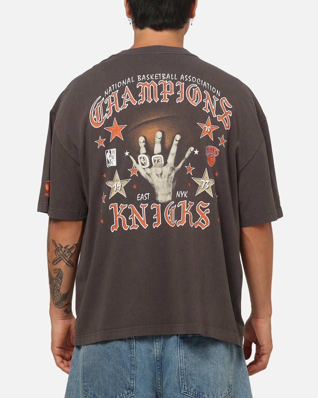 Mitchell & Ness New York Knicks Blackletter Champs Box T-Shirt Slate