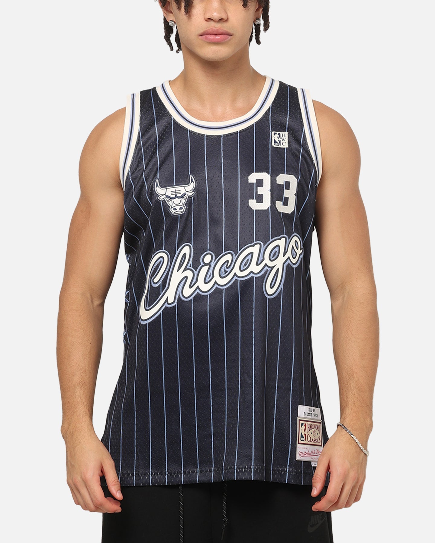 Mitchell & Ness Chicago Bulls Scottie Pippen #33 Playoff Energy Swingman Jersey Navy
