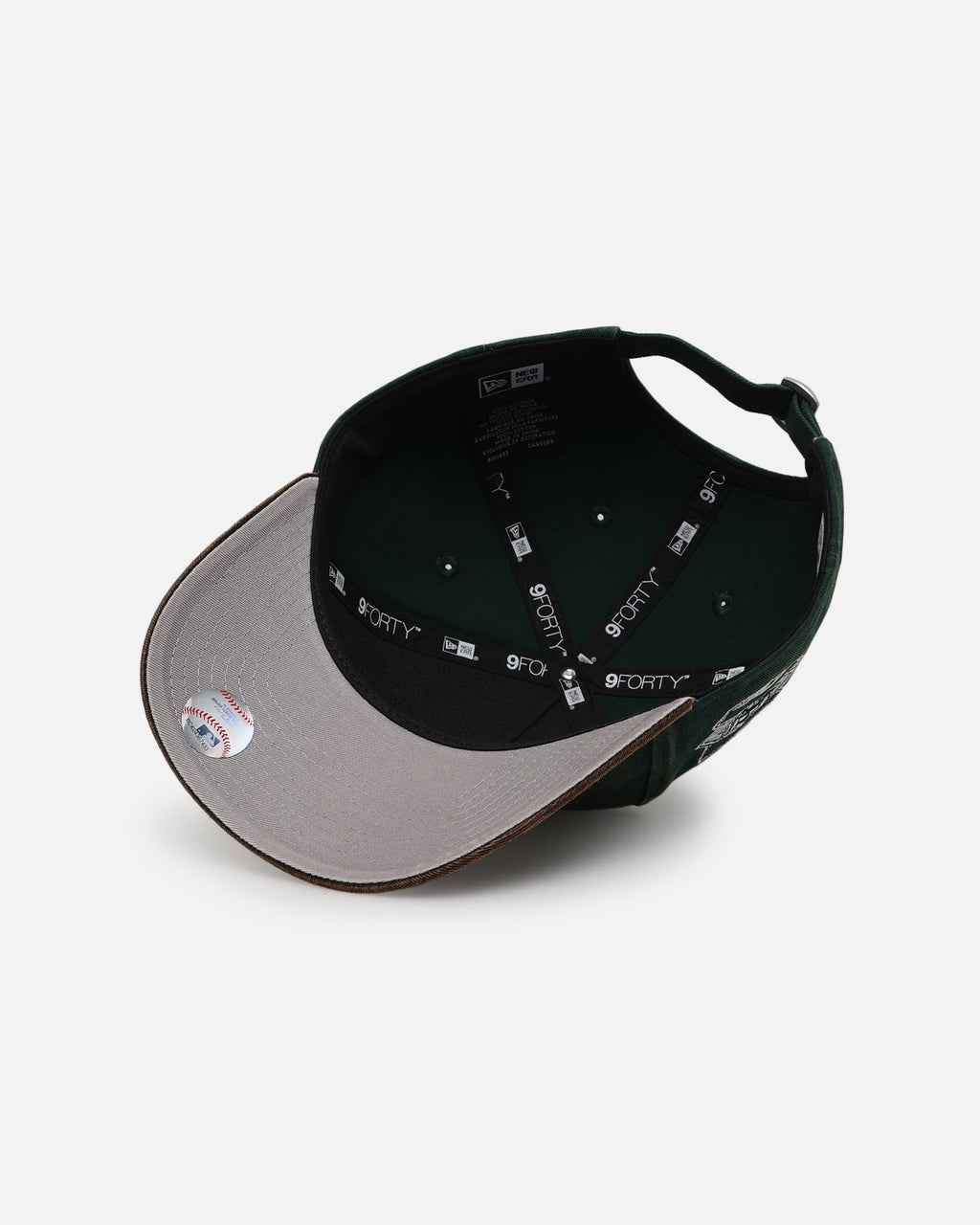 New Era Pittsburgh Pirates 'Washed Green' 9FORTY A-Frame Strapback Green/Black