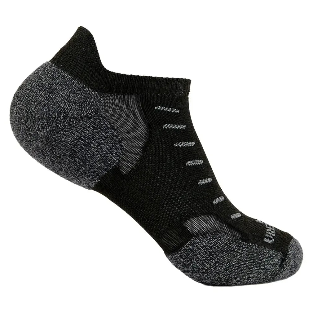 Experia Techfit Light Cushion No Show Tab Rocket Grip Socks Black Solid